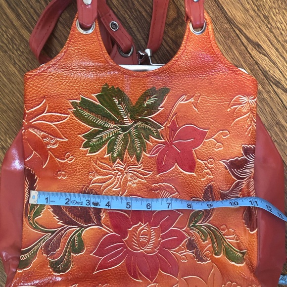 Gorgeous Vtg Women’s Tooled Leather & Vinyl Lotus Flower Hobo Handbag 70s Floral - Picture 6 of 10